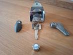 Vespa oltimer onderdelen retro / vintage nisha, Fietsen en Brommers, Scooters | Vespa, Verzenden, Zo goed als nieuw, Benzine