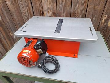 Hegner TWS230 bandschuurmachine beschikbaar voor biedingen