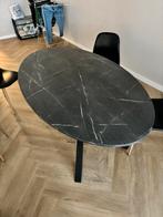 MARIEDAMM Tafel - Zwart Marmerpatroon, 180x100 cm, Zo goed als nieuw, Vier personen, Ovaal, 50 tot 100 cm