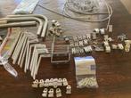 Gordijn rails hoeken/wandsteunen/eindstoppers etc., Huis en Inrichting, Ophalen of Verzenden, Gebruikt, Wit, 200 cm of meer
