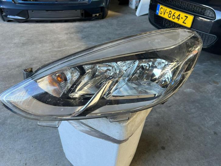 koplamp fiesta mk8 links h1bb-13w030-ad  2017-2022, Auto-onderdelen, Verlichting, Ford, Gebruikt