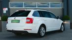 Skoda Octavia Combi 1.5 TSI Greentech Business Edition |1e e, Leder en Stof, Wit, Origineel Nederlands, 650 kg