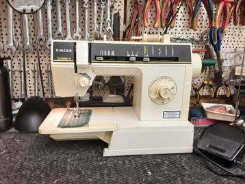 SINGER SAMBA 4 NAAIMACHINE MODEL 6212C beschikbaar voor biedingen