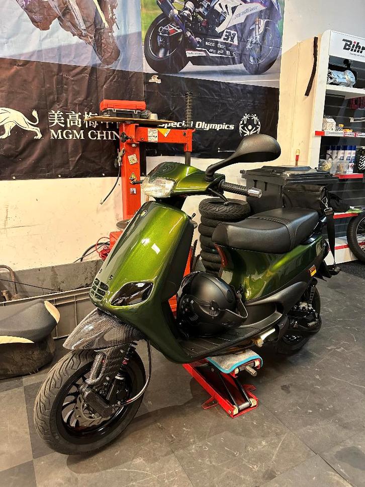 Piaggio Zip Type 3 172CC A1, Fietsen en Brommers, Scooters | Piaggio, Nieuw, Overige modellen, Tweetakt, Ophalen