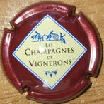 Champagnecapsule van VIGNERONS crème & bordeaux nr 665a, Nieuw, Frankrijk, Ophalen of Verzenden, Champagne