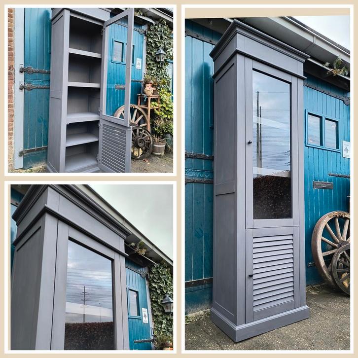 Vitrinekast Engels grijs met Louvre deur, Huis en Inrichting, Kasten | Vitrinekasten, Nieuw, 200 cm of meer, 50 tot 100 cm, 25 tot 50 cm