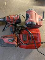 hilti schroef machine en bouwlamp + lader, Ophalen of Verzenden, Gebruikt