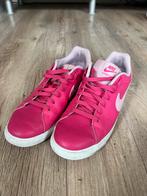 Nike roze sneakers maat 43 - zo goed als nieuw!, Kleding | Dames, Schoenen, Nike, Ophalen of Verzenden, Roze, Sneakers of Gympen