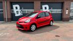 Toyota Aygo 1.0 12V Vvt-i Slechts 29.918km NAP! Zeer netjes, Voorwielaandrijving, Stof, Zwart, 4 stoelen