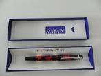Waterman Kultur vulpen met stalen NIB rood/zwart gemarmerd, Met doosje, Ophalen of Verzenden, Zo goed als nieuw, Vulpen
