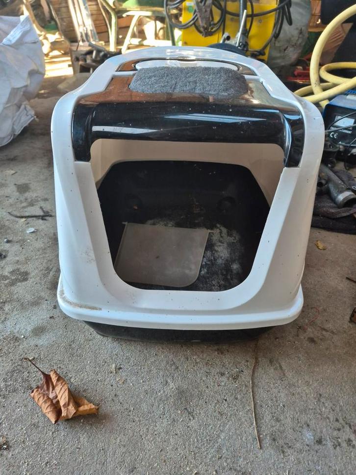 Kattenbak - Amper Gebruikt!, Tuin en Terras, Robotmaaiers, Zo goed als nieuw, Ophalen