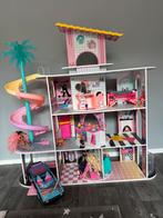 Lol surprice poppenhuis OMG huis met auto en poppen, Ophalen, Gebruikt