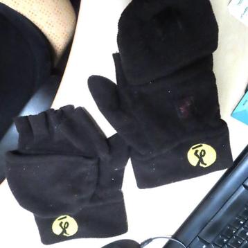 handschoenen heren  1 x 2 in 1 (wanten en halve) en 1 half beschikbaar voor biedingen