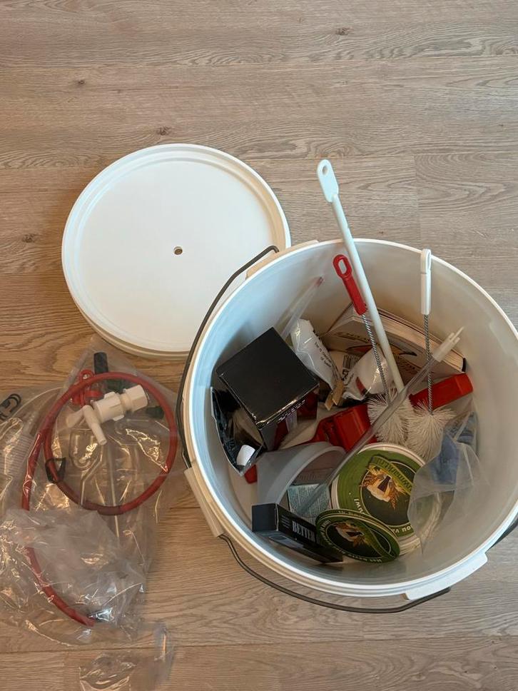 Bierbrouw Set + Flessentoren, Verzamelen, Biermerken, Gebruikt, Overige typen, Overige merken, Ophalen