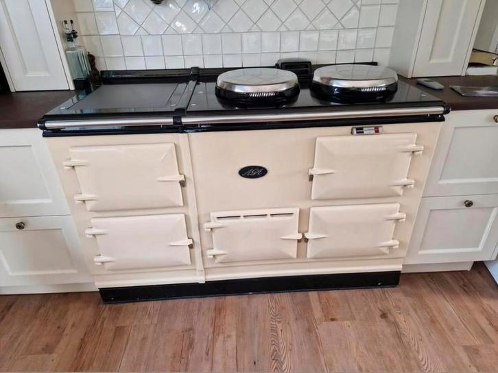 Aga elektrisch 4 oven met AIMS, Witgoed en Apparatuur, Fornuizen, Zo goed als nieuw, Ophalen of Verzenden