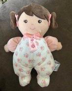 Baby eerste Pop Brunette Bruine Roze Bloem Olivia, Kinderen en Baby's, Speelgoed | Poppen, Ophalen, Nieuw, Babypop