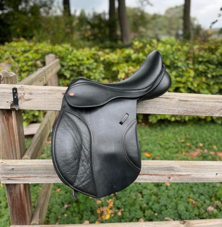 Kent & Masters MGC en Kentaur Elektra aangeboden, Dieren en Toebehoren, Paarden en Pony's | Zadels, Zo goed als nieuw, Recreatie