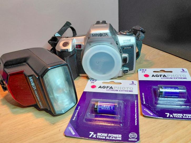 Minolta dynax 505si super en Minolta program 3200i flitser, Audio, Tv en Foto, Fotocamera's Analoog, Gebruikt, Spiegelreflex, Minolta