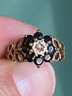 Engelse 9 karaat gouden vintagering saffier en zaadparels, Ophalen of Verzenden, Dame, Goud, Kleiner dan 17