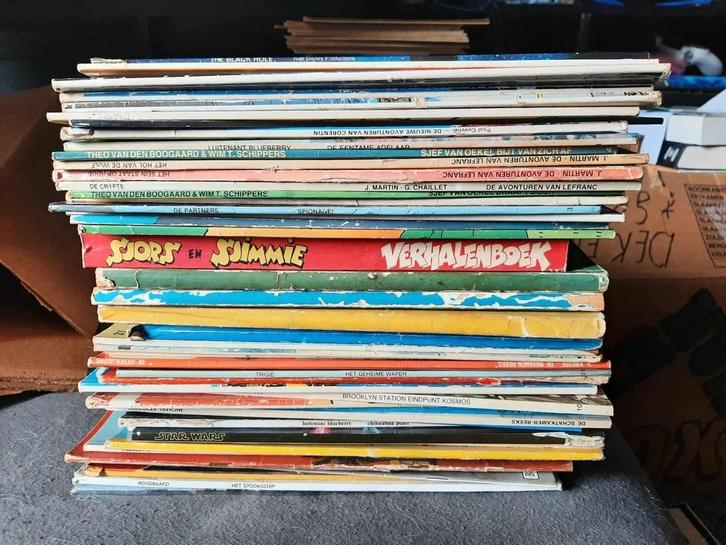 50x verschillende strips vakantie set 25 euro weg is weg, Boeken, Stripboeken, Gelezen, Meerdere stripboeken, Ophalen of Verzenden