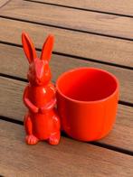 Bloempot met konijn oranjerood, Gebruikt, Rond, Ophalen of Verzenden, Aardewerk