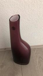 Ikea Okkso handgemaakte paarse glazen vaas, Huis en Inrichting, Woonaccessoires | Vazen, Overige kleuren, Ophalen of Verzenden