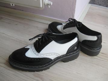 ART bijzondere zwart witte schoenen maat 38 als nieuw beschikbaar voor biedingen