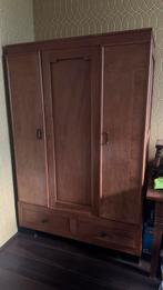 Retro kast om te restaureren, Ophalen