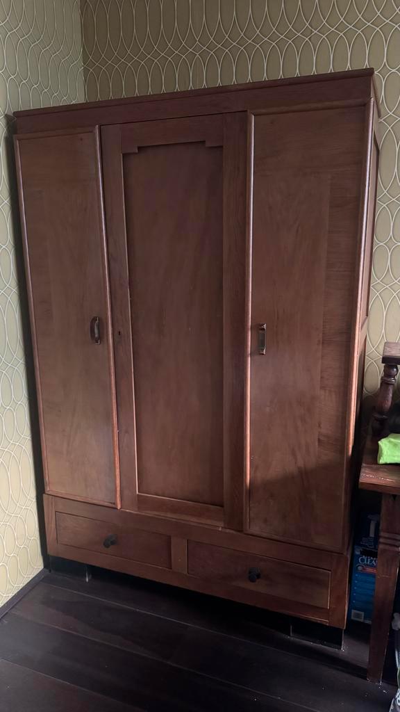 Retro kast om te restaureren, Antiek en Kunst, Antiek | Meubels | Kasten, Ophalen