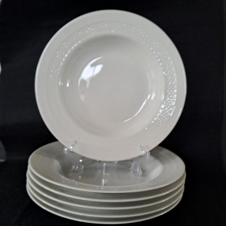 6 Witte porseleinen soepborden Hutschenreuther Tradition, Huis en Inrichting, Keuken | Servies, Zo goed als nieuw, Bord(en), Effen