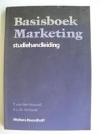 Basisboek Marketing + It service management, Ophalen of Verzenden, Zo goed als nieuw, Management