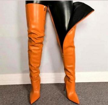 Pop of color, tm 46 beschikbaar voor biedingen