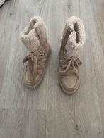 Beige Laarzen met Bontvoering maat 31 ,merk oxmox, Ophalen of Verzenden, Zo goed als nieuw, Beige, Lage of Enkellaarzen