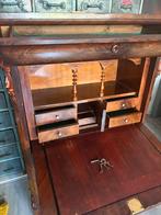 Antieke kast met bureau, Antiek en Kunst, Antiek | Meubels | Kasten, Ophalen