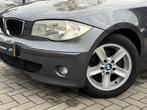 BMW 1-serie 120i Executive|Automaat|Trekhaak|Climate control, Auto's, Zwart, 4 cilinders, 150 pk, 665 kg