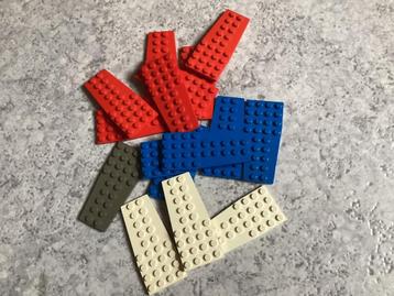 Lego: Partij plaatjes / wedges 4x9 in diverse kleuren beschikbaar voor biedingen