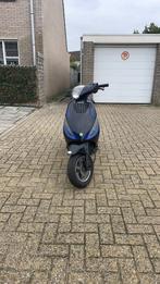 Piaggio zip 4 takt, Fietsen en Brommers, Scooters | Piaggio, Gebruikt, Maximaal 45 km/u, Zip, Ophalen of Verzenden