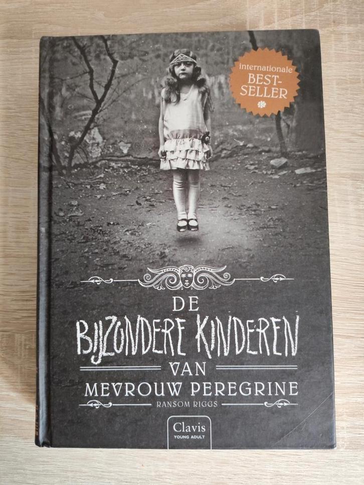 Ransom Riggs - De bijzondere kinderen van mevrouw Peregrine, Boeken, Kinderboeken | Jeugd | 13 jaar en ouder, Zo goed als nieuw
