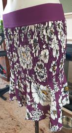 Anna aubergine paars bloemen rok M 38 40 Gratis Verzenden, Kleding | Dames, Rokken, Maat 38/40 (M), Paars, Zo goed als nieuw, Knielengte