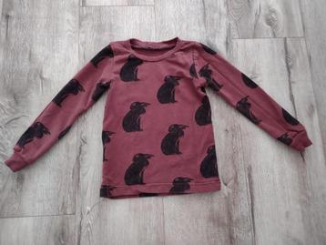 Gave handgemaakte bruine trui met konijnen, 98/104. Sweater. beschikbaar voor biedingen