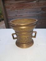Antieke bronze vijzel, zwaar gebruikt, Ophalen of Verzenden