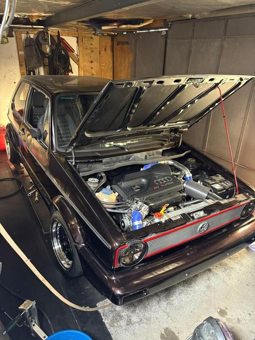 Volkswagen Golf 1.5 CL 1982 Grijs 1.8 20VT motorswap, Auto's, Volkswagen, Particulier, Golf, Bluetooth, Lichtmetalen velgen, Metallic lak