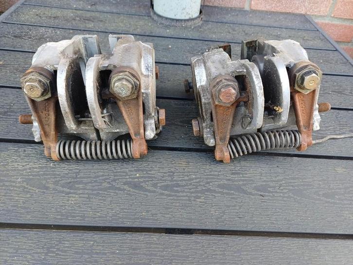 Citroën 2CV Eend Remklauwen 2 CV rem klauw, Auto-onderdelen, Remmen en Aandrijving, Citroën, Oldtimer onderdelen, Gebruikt, Ophalen of Verzenden