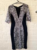 mooie nette zwart witte jurk van diva catwalk maat M, Kleding | Dames, Jurken, Ophalen of Verzenden, Zwart