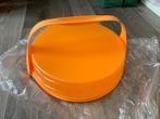 Tupperware trendy taartdoos met hengsel, Huis en Inrichting, Tupperware, Verzenden, Nieuw, Oranje