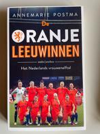 Boek Oranje Leeuwinnen, Ophalen of Verzenden, Zo goed als nieuw, Voetbal