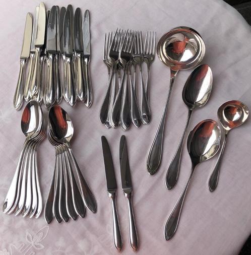 Christofle - 12 persoons bestek ( 42 delig) Model Versailles, Huis en Inrichting, Keuken | Bestek, Gebruikt, Bestekset, Overige materialen