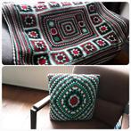 Zelfgehaakt kerstkleed met kussens, Huis en Inrichting, Woonaccessoires | Kussens, Ophalen of Verzenden, Zo goed als nieuw, Overige kleuren