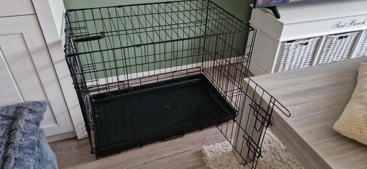 Hondenbench voor kleine en middelgrote hondjes, Dieren en Toebehoren, Hondenbenches, Ophalen