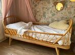 Rotan Kleuterbed Kinderbedje incl matras, Kinderen en Baby's, Ophalen, Gebruikt, Overige typen